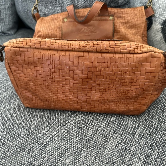 Patricia Nash handbag with matching wallet - Picture 16 of 16